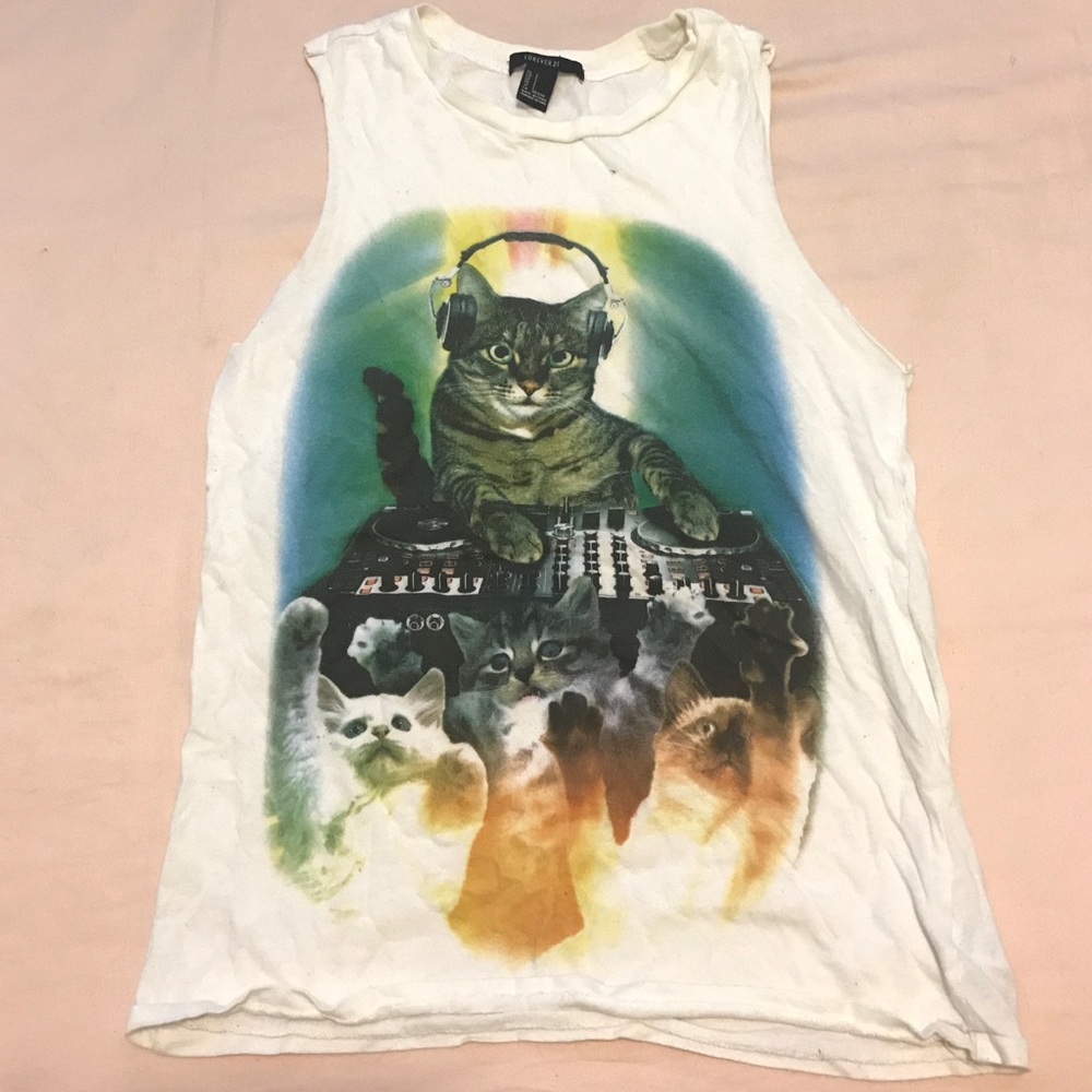 Cat DJ Graphic Tee